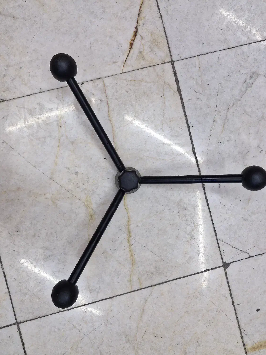 112af5fa-1a92-4e0e-bb4a-e49dd0fb97ba دسته فرمون کرگیر هیلتی - تصویر 1