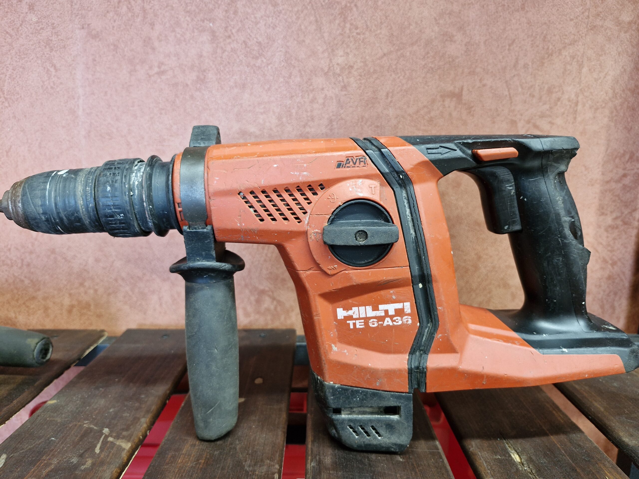 IMG_8838 دریل بتن کن 4 کاره هیلتی مدل Hilti TE 6-A36 استوک - تصویر 1